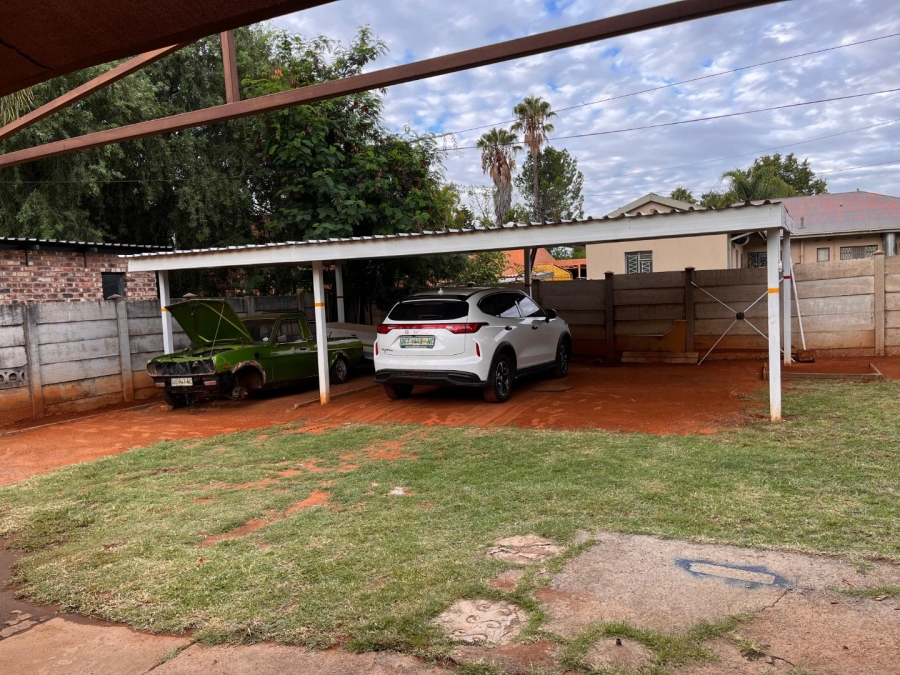 3 Bedroom Property for Sale in Hadison Park Northern Cape